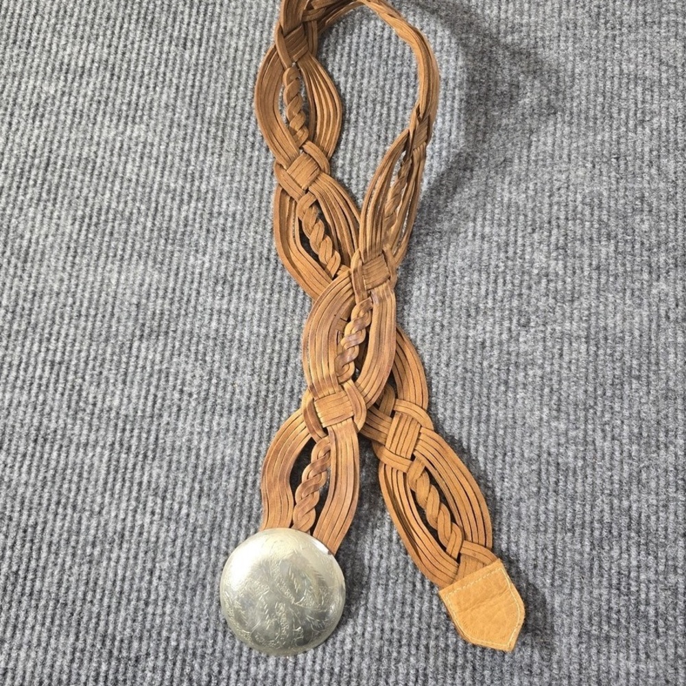 Braided Tan Leather Women’s Belt with Decorative Silver Concho